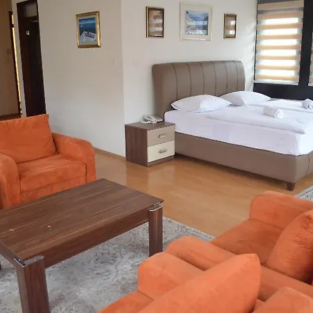 Corner 3* サラエヴォ